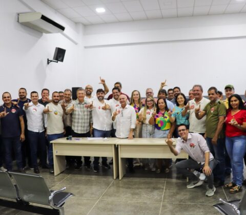 Imagem do post Adolpho Loyola reúne prefeitos de Irecê e reforça mobilização para campanha de Jerônimo