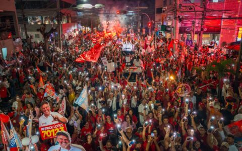Imagem do post Jerônimo reúne multidão em Jequié e faz convocação para vitória do PT