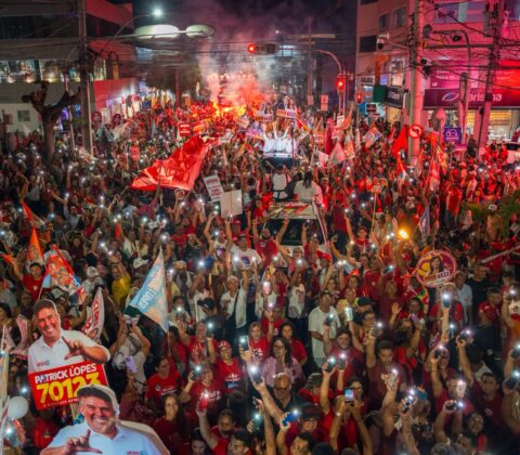 Imagem do post Jerônimo reúne multidão em Jequié e faz convocação para vitória do PT