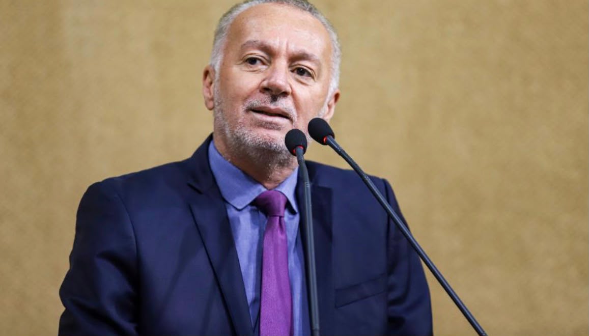 Bobô chama de “despropósito” proposta de ACM Neto para tirar Fenagro de Salvador