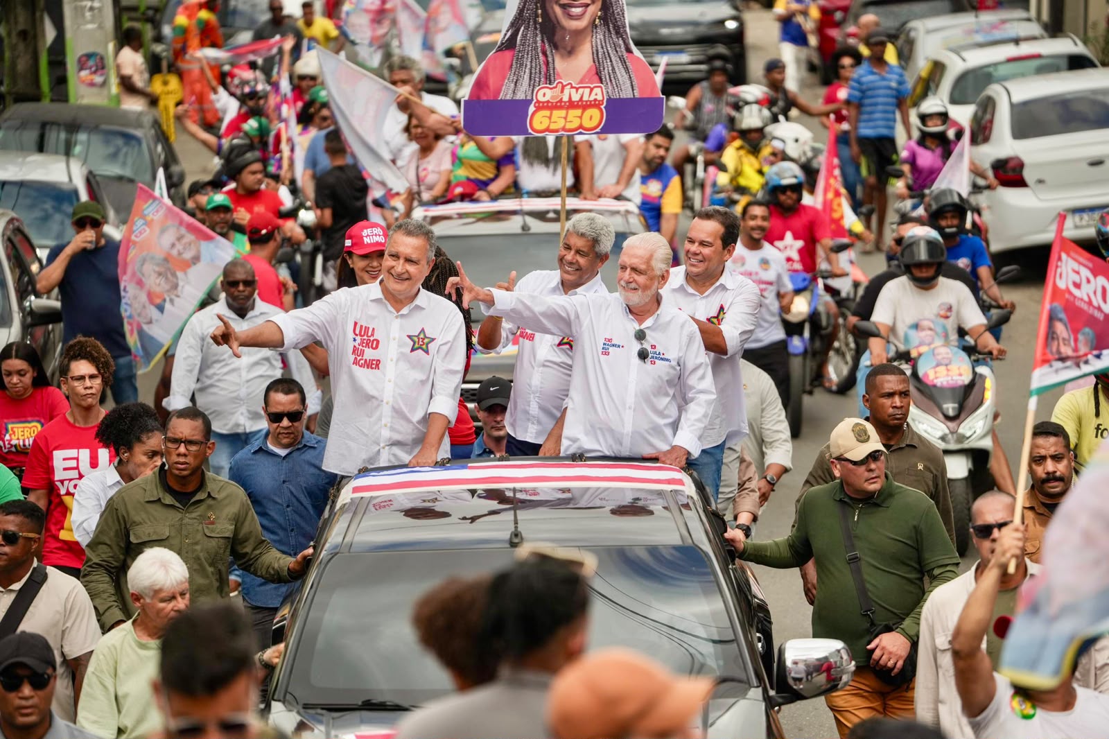 Jerônimo reúne Time de Lula em Cajazeiras e convoca mobilização pelo 13