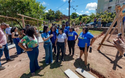 Imagem do post “Nós estamos requalificando essa praça para dar condições às nossas crianças de brincarem e socializarem”, diz Débora Régis