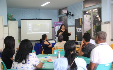 Imagem do post Professores de Salvador aprendem a criar jogos para usar em sala de aula