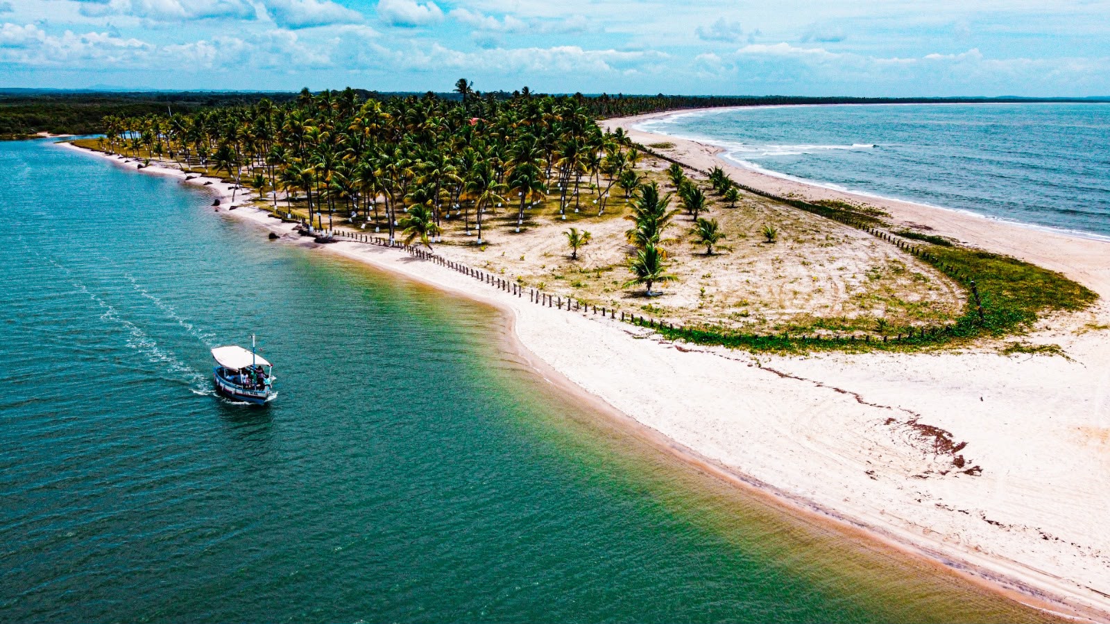 Boipeba: paraíso baiano ganha destaque internacional por preservar natureza e cultura