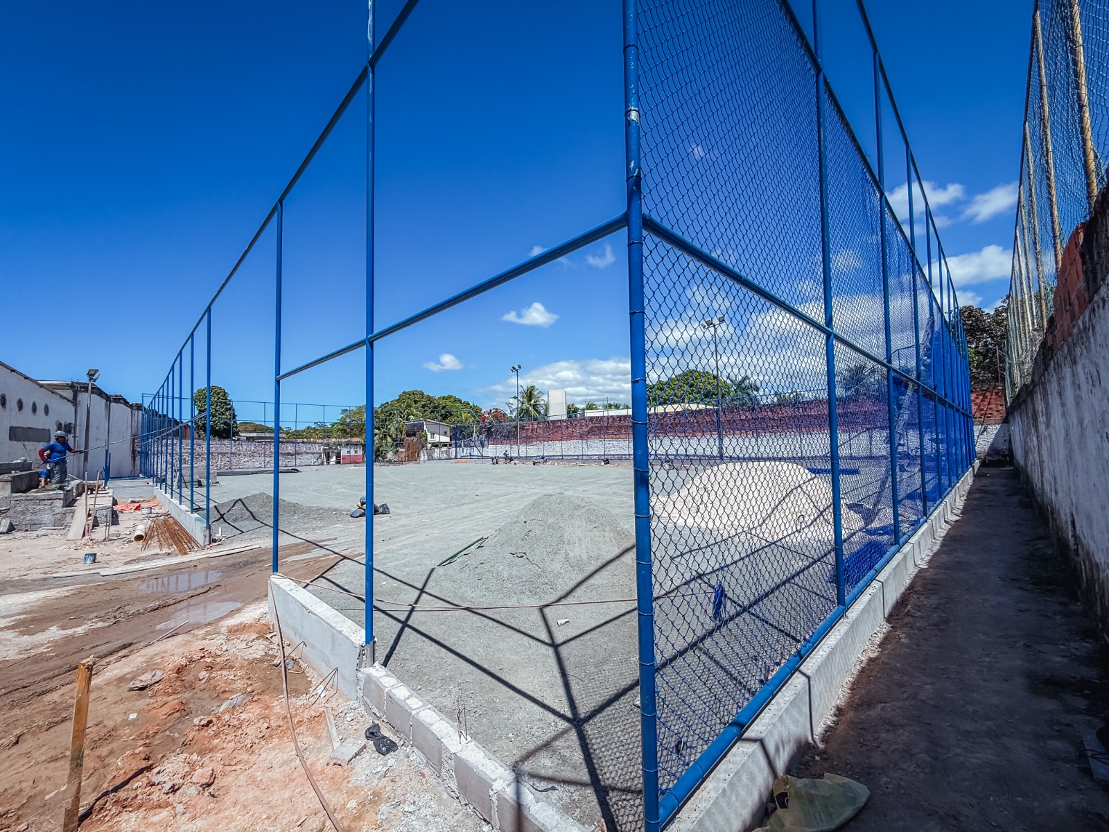 Arena Poeirão ganha nova estrutura e obra entra em fase decisiva em Lauro de Freitas