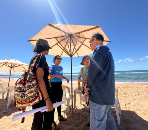 Imagem do post Estudantes da UFBA fazem diagnóstico de campo em praias de Lauro de Freitas