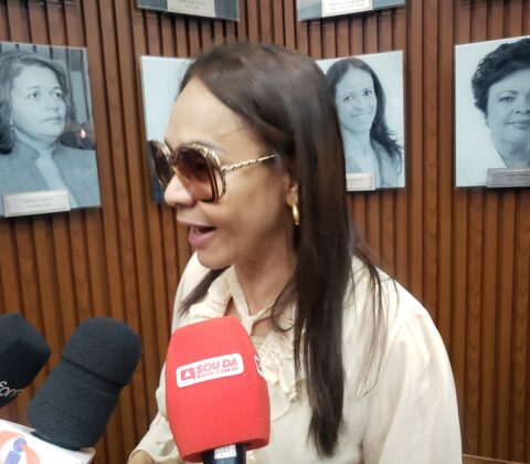 Imagem do post “Nada de questão de política”: Ivoneide Caetano defende reajuste do Bolsa Família