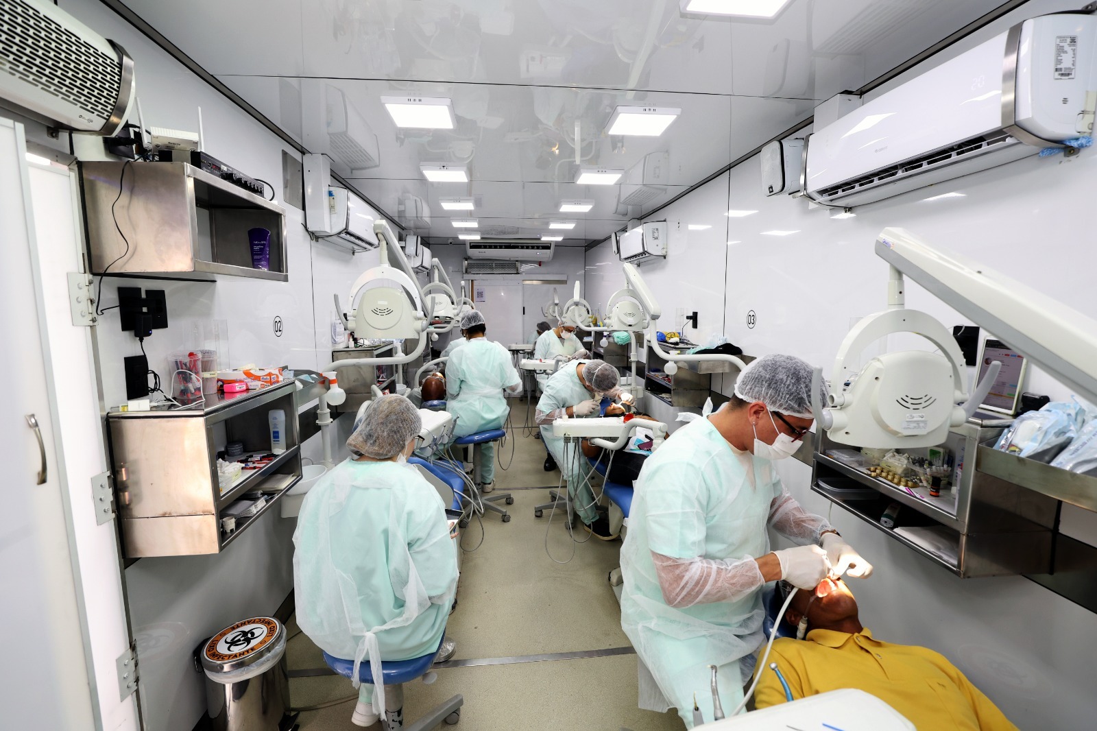 Feira Saúde Mais Perto oferece exames e consultas gratuitos na Estação do VLT