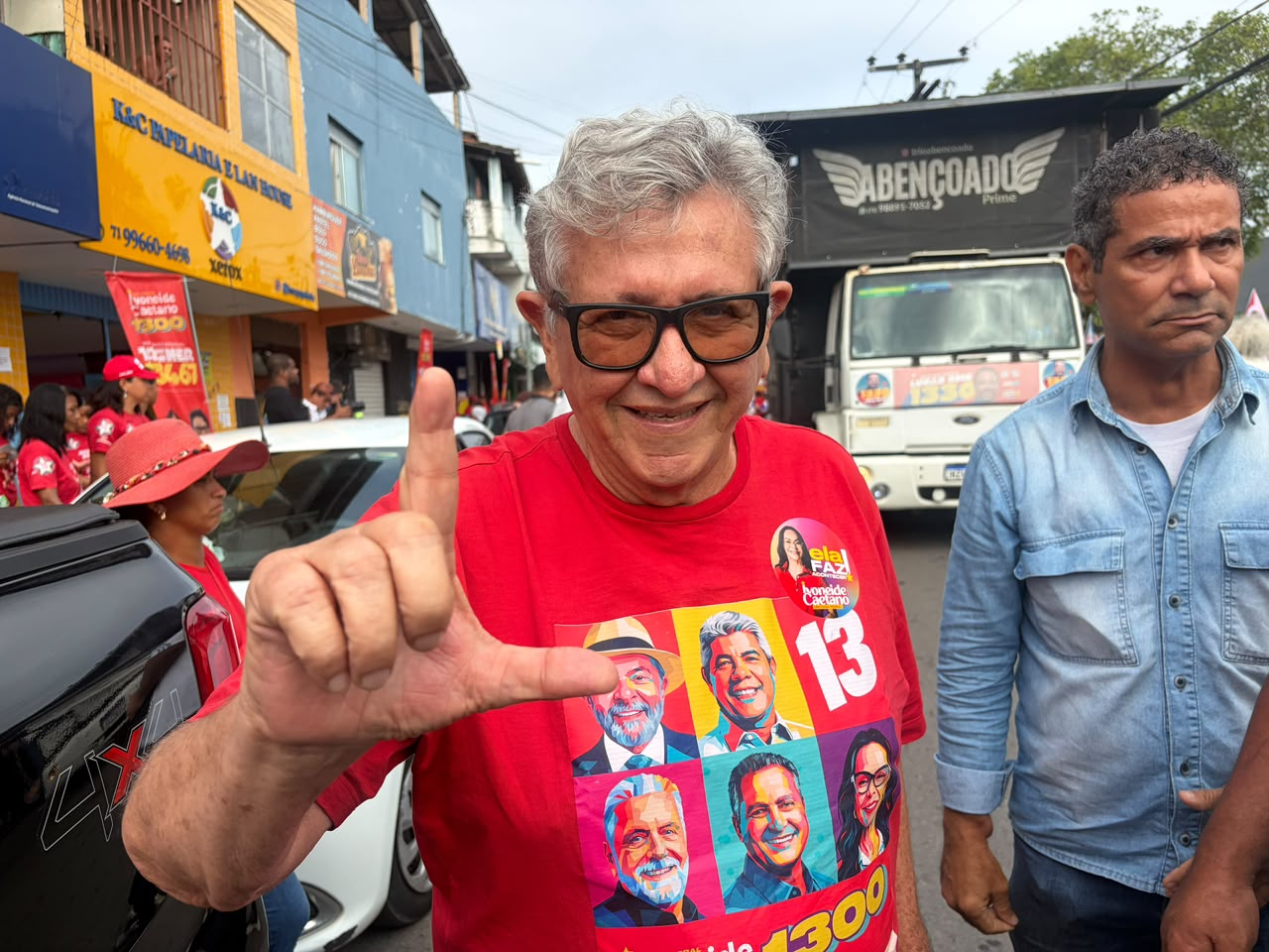 Caetano questiona destino de dinheiro citado por Vorcaro envolvendo ACM Neto