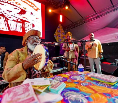 Imagem do post Exposição de cordel do Mestre Bule Bule celebra história e memória de Camaçari