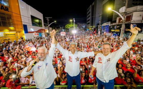Imagem do post Wagner faz chamado à militância na reta final durante comício em Jacobina