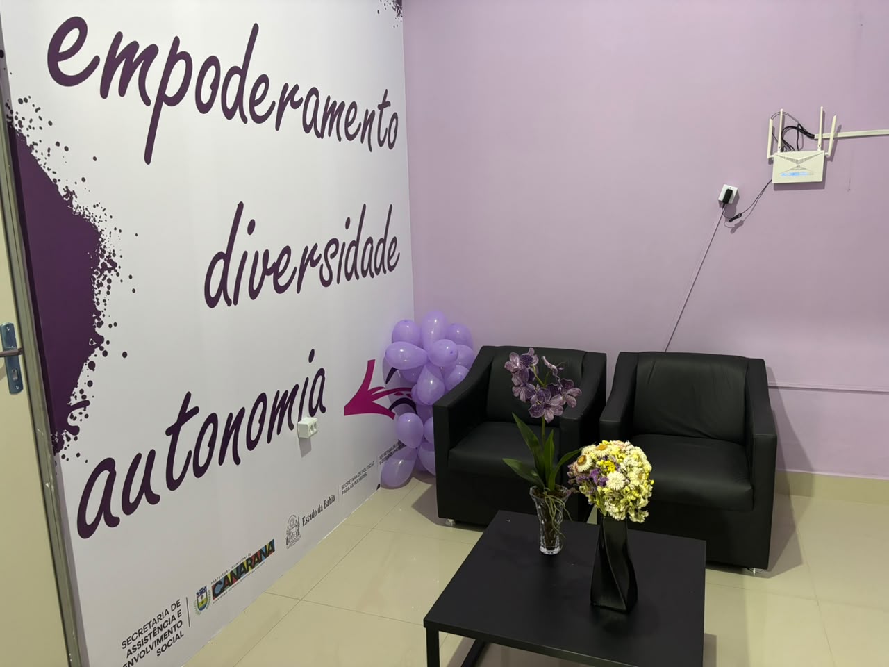 Bahia amplia atendimento às mulheres e anuncia novas obras de pavimentação