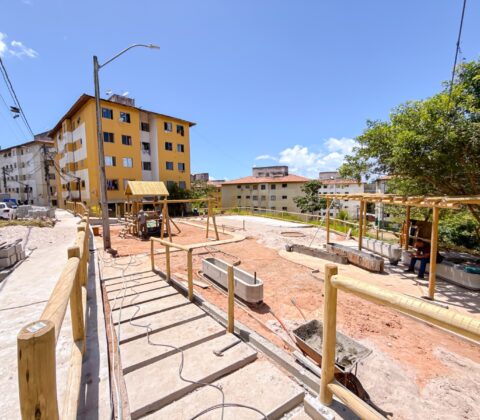 Imagem do post Praça em Lauro de Freitas tem 40% das obras de requalificação concluídas