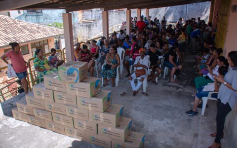 Imagem do post Lauro de Freitas entrega cestas de alimentos a famílias atendidas pelo CRAS
