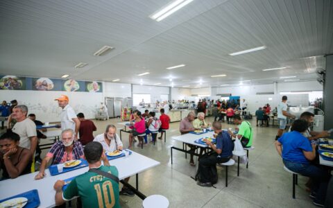 Imagem do post Restaurante Popular de Lauro de Freitas completa 18 anos com cardápio especial
