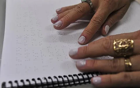Imagem do post Analfabetismo atinge 12,2% dos jovens com deficiência, revela IBGE