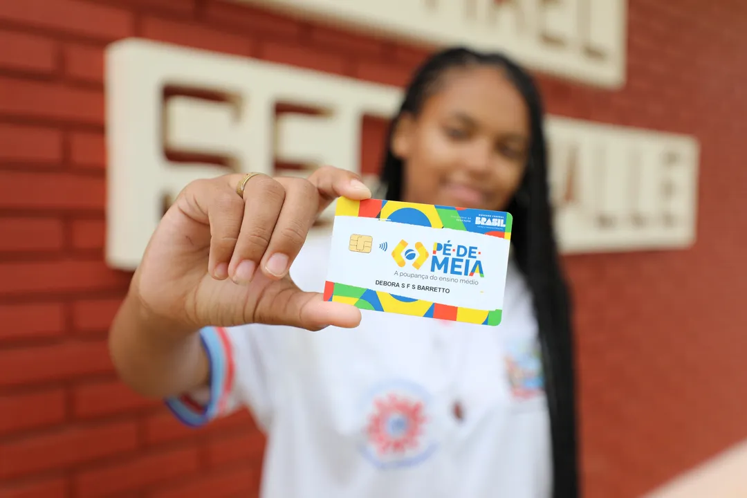 Pé-de-Meia começa a pagar nova parcela nesta segunda; veja quem recebe até R$ 9,2 mil