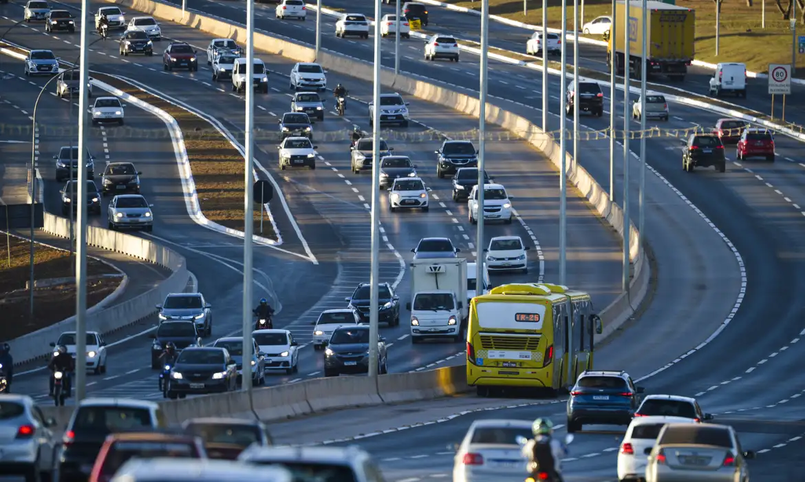 Leilão da Transalvador tem carros e motos a partir de R$ 7 mil; veja como participar