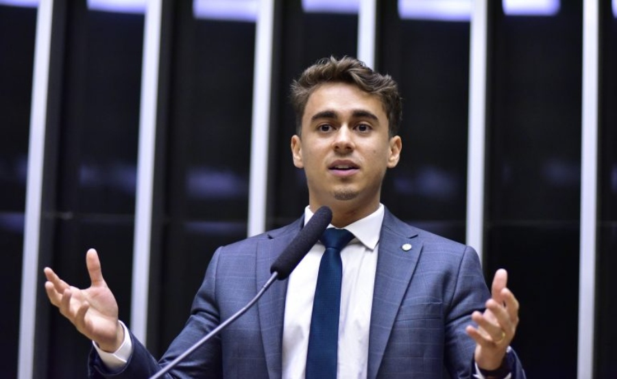 Nikolas Ferreira explica mensagens trocadas com Daniel Vorcaro