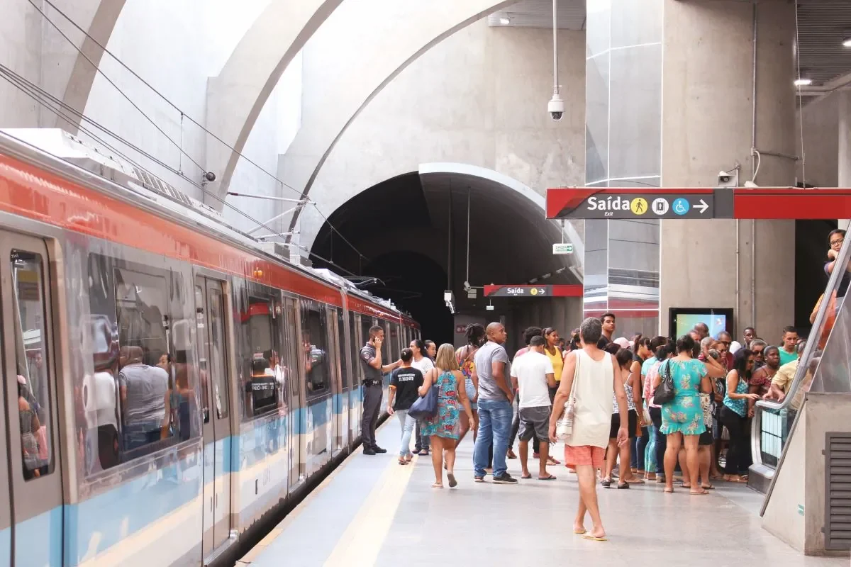 Justiça suspende licitação para compra de novos trens do metrô de Salvador
