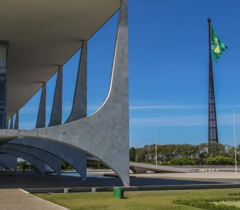 Imagem do post Prefeitos cobram dos candidatos à Presidência maior participação nas decisões nacionais