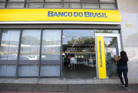 Imagem do post Banco do Brasil encerra greve na Bahia, mas Caixa mantém agências fechadas