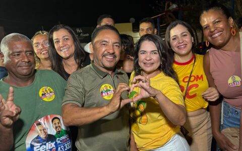 Imagem do post Roberto Carlos reúne multidão em caminhada e agita bairro de Juazeiro