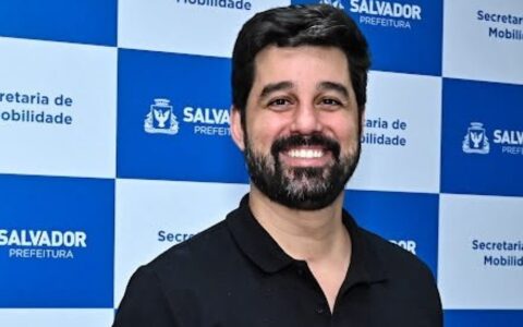 Imagem do post Secretário de Mobilidade se apresenta às autoridades nesta segunda (26) para esclarecimentos; Transporte público já foi regularizado neste domingo (25)
