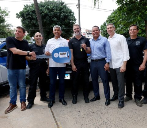 Imagem do post Governo entrega viaturas e equipamentos de perícia para a Polícia Técnica da Bahia