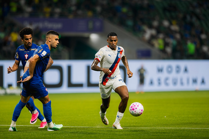 Bahia sofre diante do Palmeiras, perde mais uma e se afasta do G4