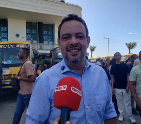 Imagem do post Lucas Reis detona Flávio Bolsonaro: “Fica só de bravata”