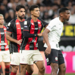 Vitória sai na frente, mas cede empate ao Corinthians e amplia jejum fora de casa