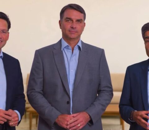 Imagem do post VÍDEO: Ao lado de João Roma, ACM Neto reforça apoio a Flávio Bolsonaro