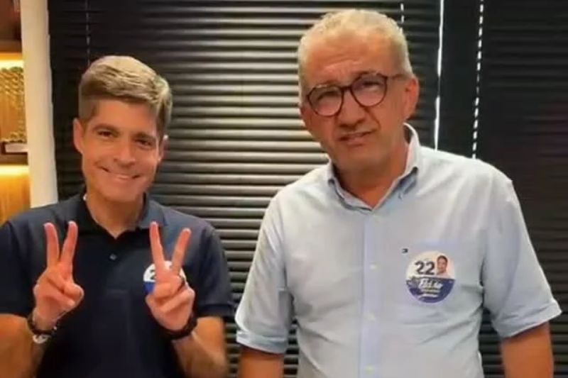 Ex-prefeito de Juazeiro abandona origem petista e declara apoio a Flávio Bolsonaro