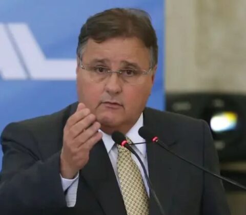 Imagem do post Geddel questiona Neto por apoiar Flávio Bolsonaro em nome da Bahia: “Perdeu uma eleição por um milhão de votos”
