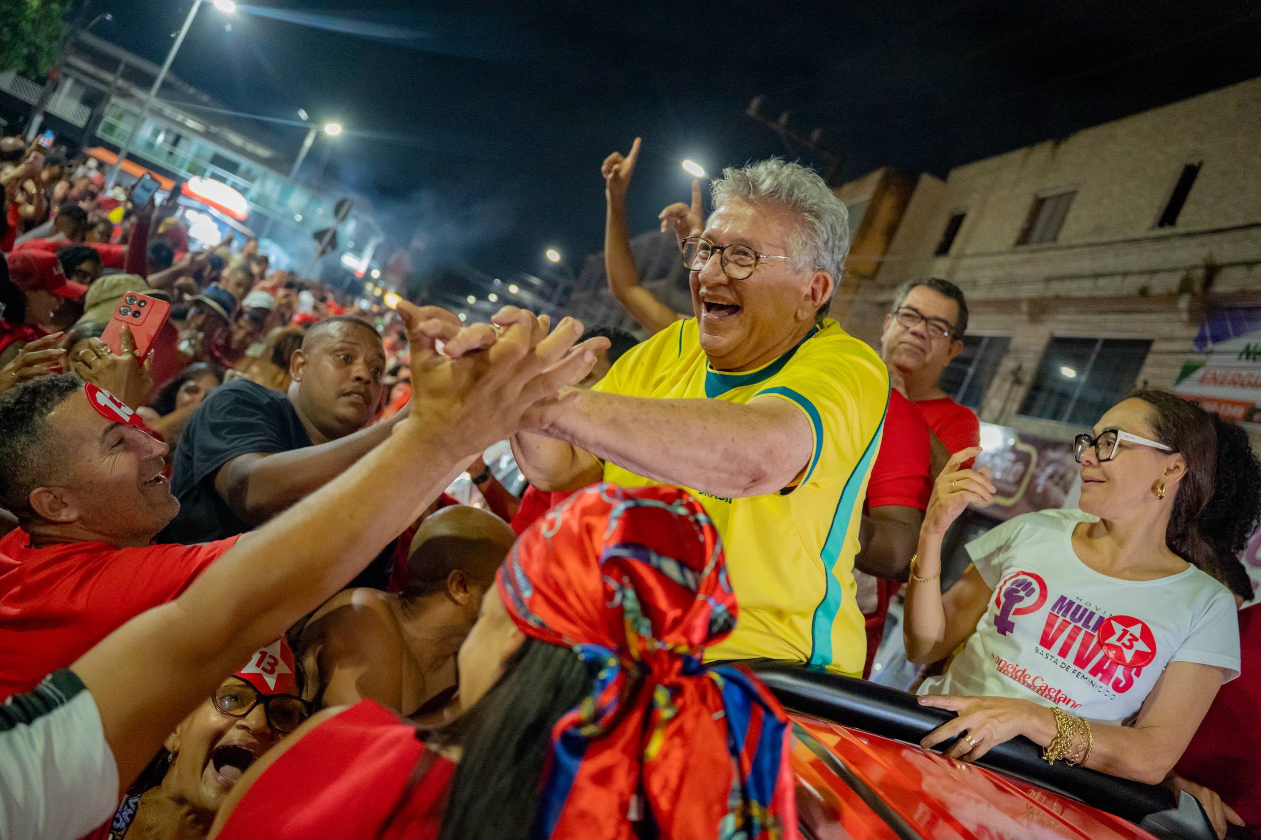 Lula recebe mais de 116 mil votos em Camaçari e Caetano celebra resultado