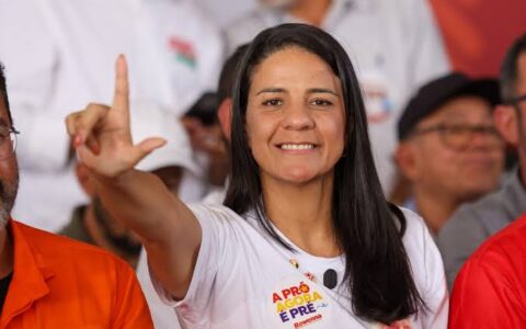 Imagem do post “Serviço público não é favor”, diz Rowenna Brito ao repudiar denúncias de perseguição política na Bahia