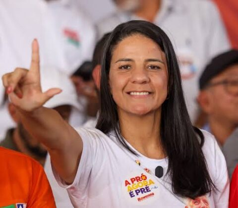 Imagem do post “Serviço público não é favor”, diz Rowenna Brito ao repudiar denúncias de perseguição política na Bahia