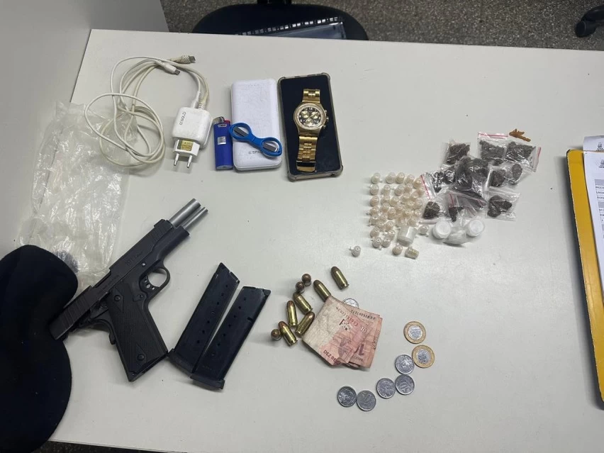São Caetano: Homem tenta fugir da PM, mas é preso com pistola e drogas