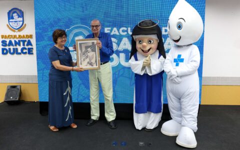 Imagem do post Drauzio Varella faz palestra especial e inaugura Faculdade Santa Dulce em Salvador