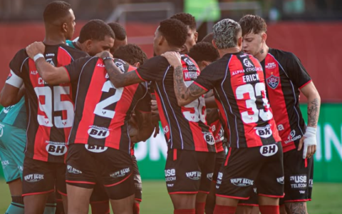 Imagem do post Kayzer encerra jejum, mas Vitória não consegue vencer no Barradão
