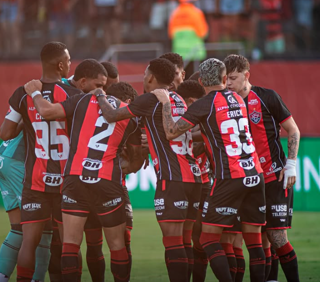 Kayzer encerra jejum, mas Vitória não consegue vencer no Barradão