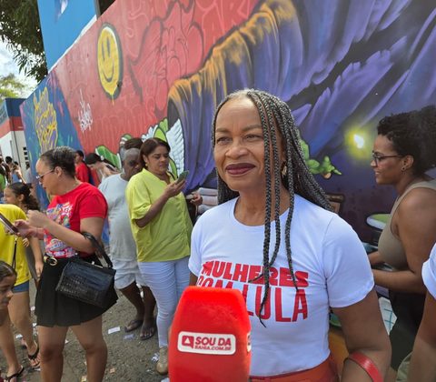 Imagem do post Olívia Santana defende democracia e diz acreditar em vitória de Lula no primeiro turno