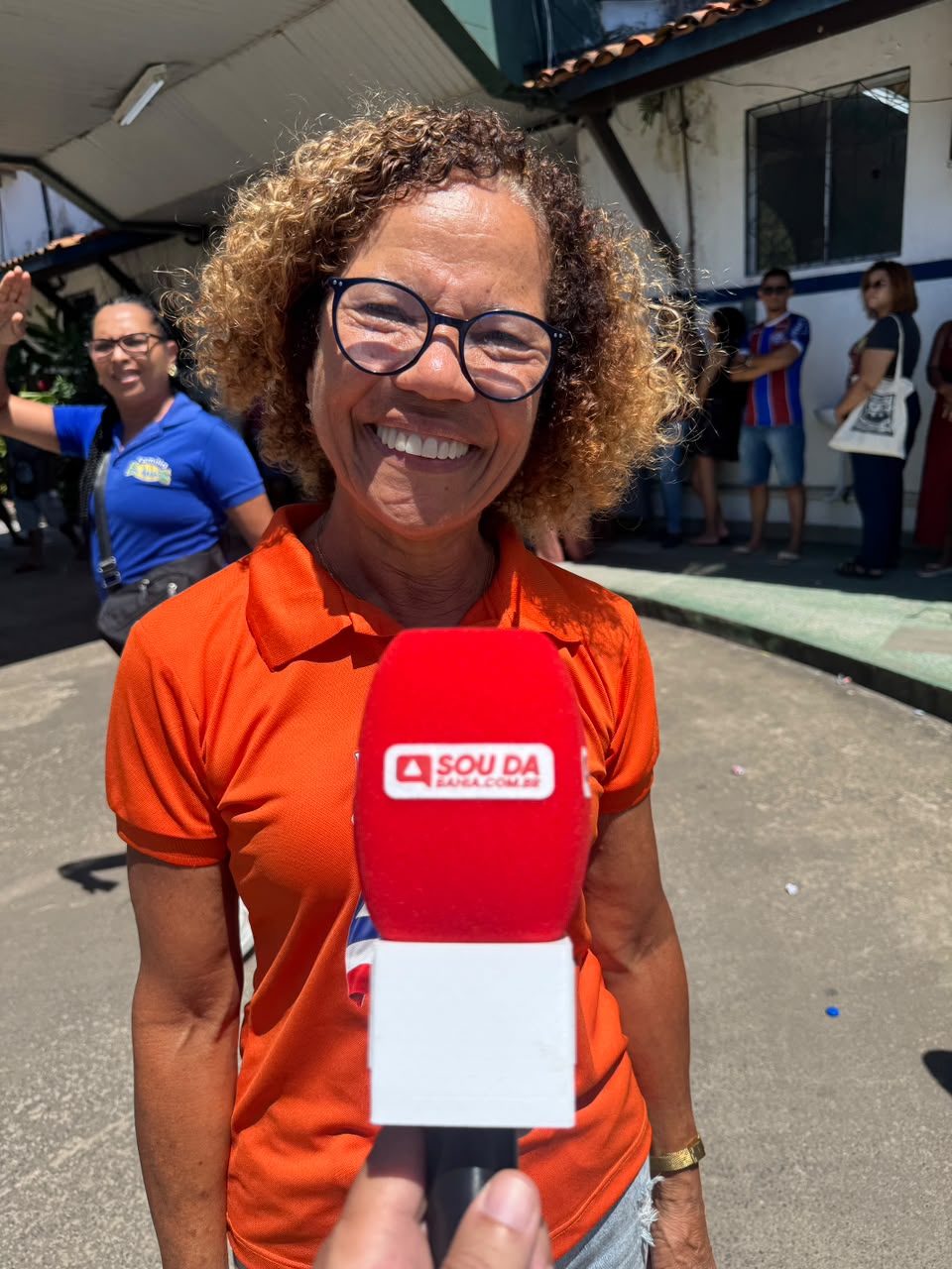 Cibele de Teobaldo destaca expectativa positiva e defende respeito durante eleições