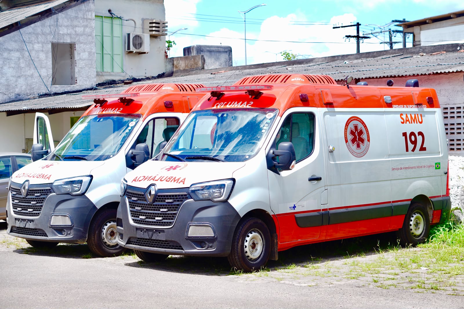 Camaçari recebe duas novas ambulâncias do Samu e amplia frota para oito unidades
