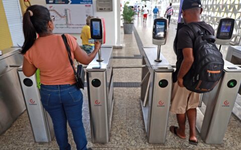 Imagem do post Adeus dinheiro físico? Ônibus de Salvador vão aceitar pagamento por QR Code no celular até o fim de outubro