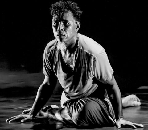 Imagem do post Espetáculo “Da Missa ao Corpo” leva memória e improvisação ao palco do TCS