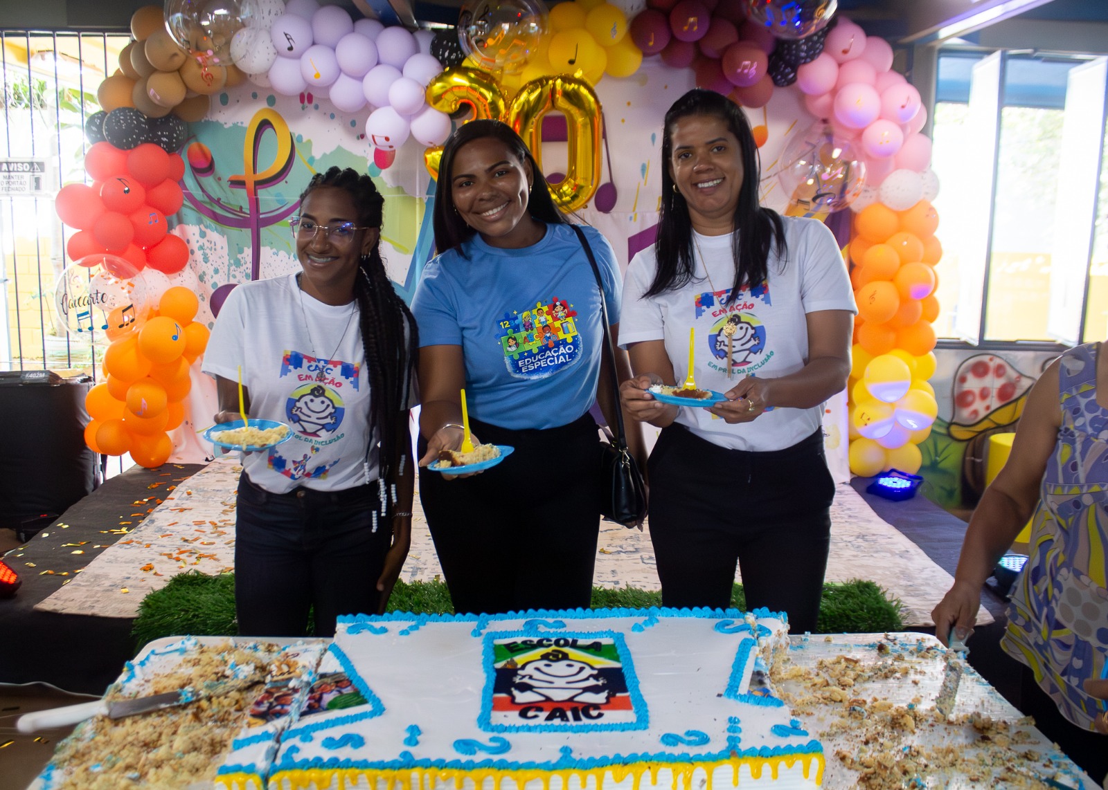 Escola de Lauro de Freitas completa 30 anos e celebra história de transformação na educação