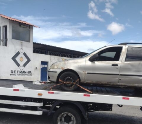 Imagem do post Lauro de Freitas intensifica fiscalização de carros abandonados e registra 11 remoções