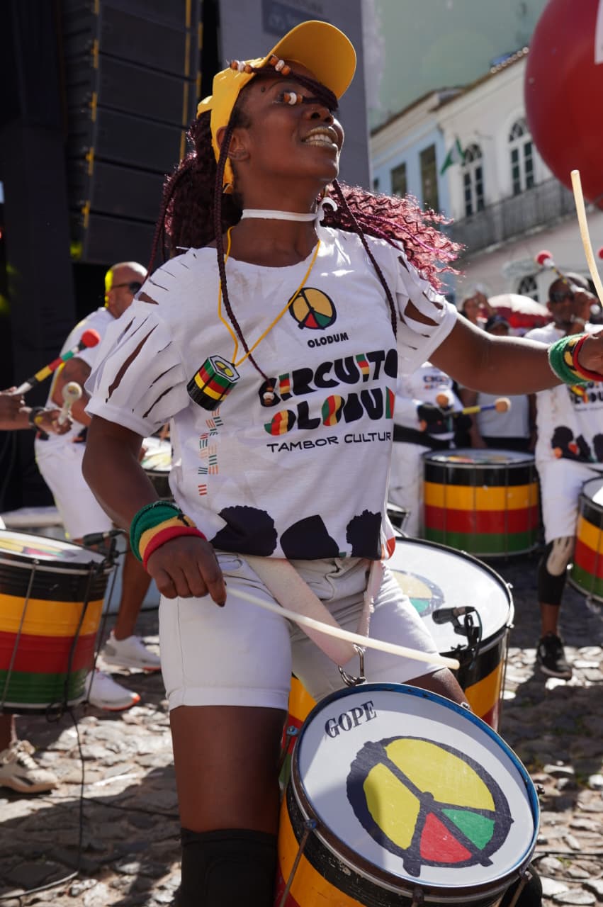 Circuito Olodum reúne público no Pelourinho na véspera do feriado